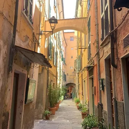 - Tiny Lovely Few Steps From The Water On A Traditional Narrow Street Lerici